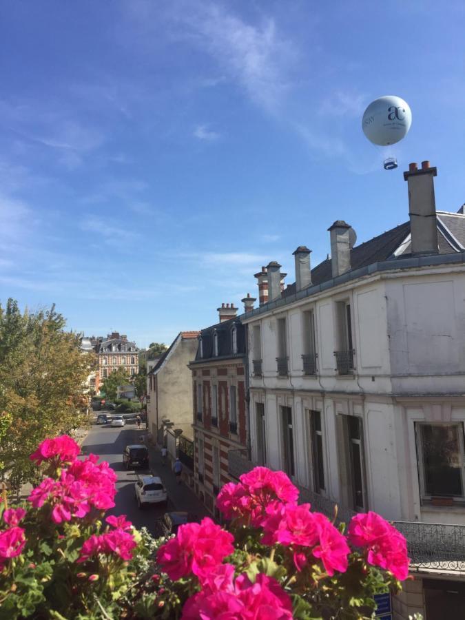 Ferienwohnung Le Saint-Remy Épernay Exterior foto